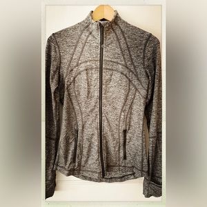 Long sleeved athletic top.